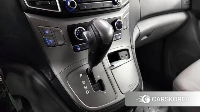 Hyundai The New Grand Starex id 3118179 из Кореи 19