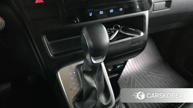 Hyundai Staria id 4267443 из Кореи 30