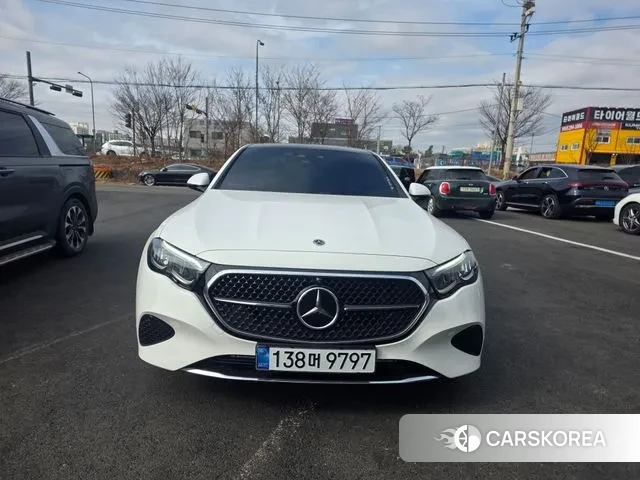 Mercedes-Benz E-Class W214 id 3734135 из Кореи 9