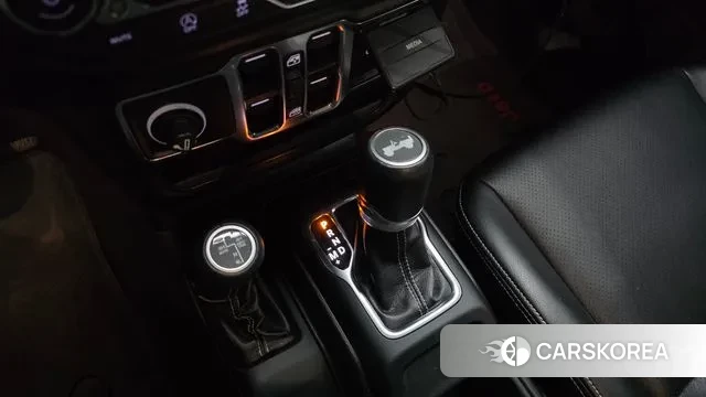 Jeep Wrangler (JL) id 3448853 из Кореи 19