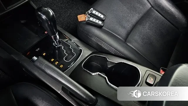 Ssangyong New Style Korando C id 3656925 из Кореи 19