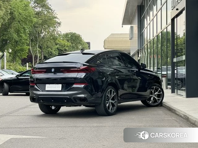 BMW X6 id 4290112 из Китая 17