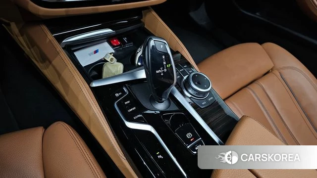 BMW 5 Series (G30) id 4223909 из Кореи 31