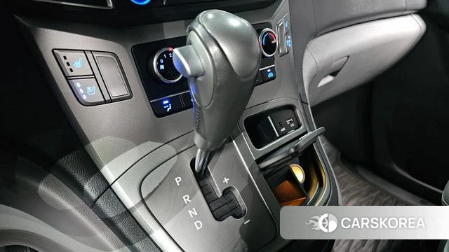 Hyundai The New Grand Starex id 4397750 из Кореи 31