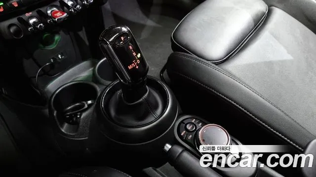 Mini Cooper D id 2357508 из Кореи 19