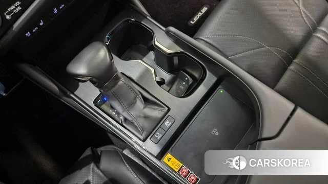 Lexus ES300h 7th generation id 4481056 из Кореи 17
