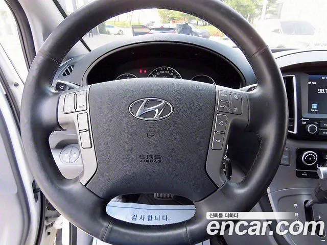 Hyundai The New Grand Starex id 2849700 из Кореи 18