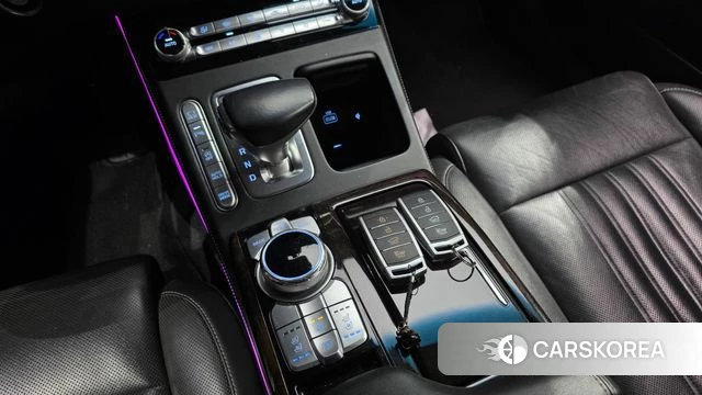 Genesis G90 id 4180392 из Кореи 19