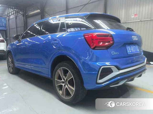 Audi Q2L id 4214525 из Китая 24