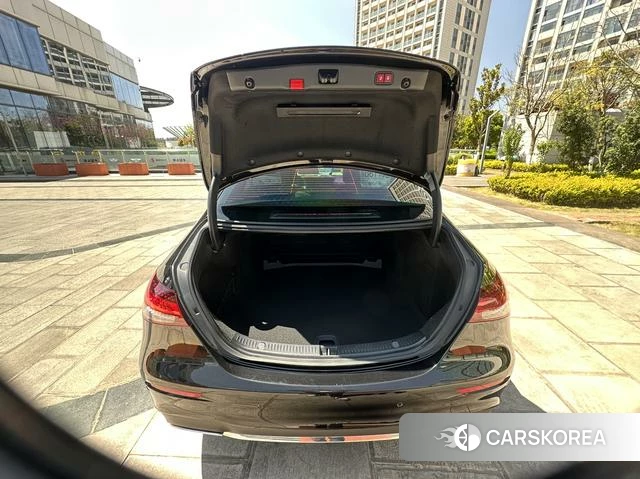 Mercedes-Benz E-class id 3856285 из Китая 25