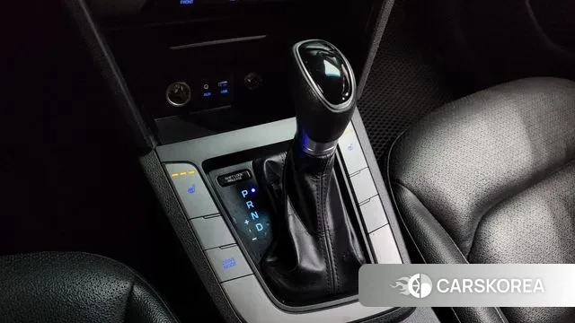 Hyundai Avante AD id 3469824 из Кореи 19