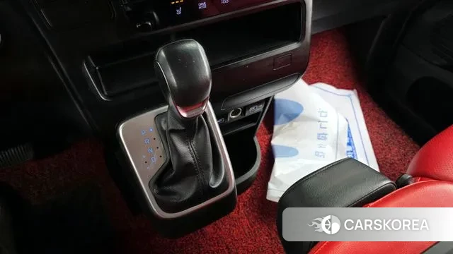 Hyundai Staria id 3726948 из Кореи 19