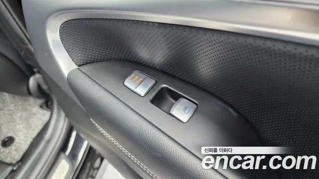 Genesis G70 id 2680633 из Кореи 19