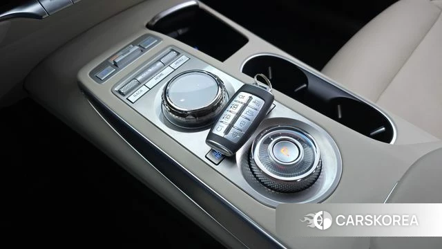 Genesis GV70 id 4624102 из Кореи 19