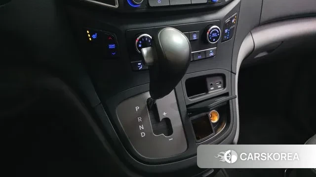 Hyundai The New Grand Starex id 3474486 из Кореи 19