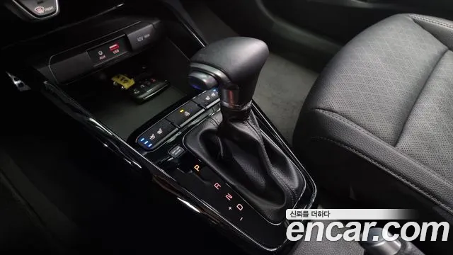 Kia Stonic id 2647644 из Кореи 19