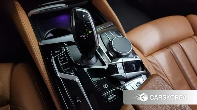 BMW 5 Series (G30) id 3463533 из Кореи 19