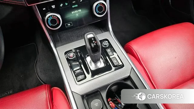 Jaguar XE id 3095244 из Кореи 19