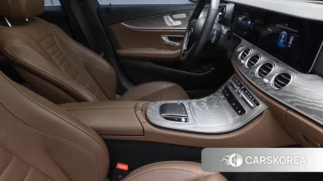 Mercedes-Benz E-Class W213 id 3664796 из Кореи 19