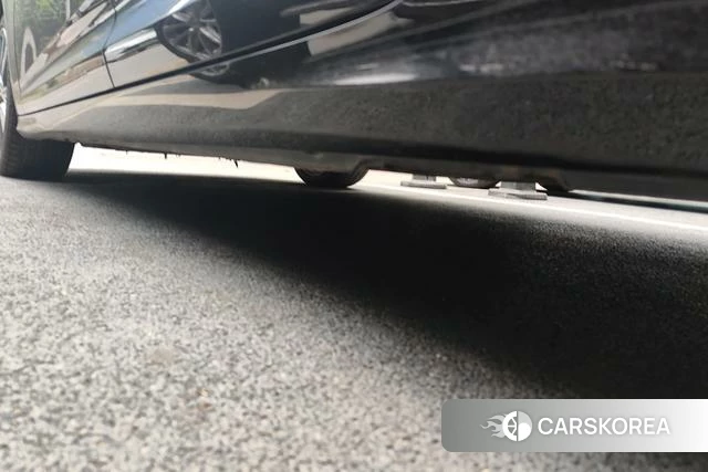Audi A6L id 4300974 из Китая 16
