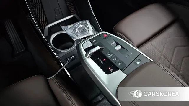 BMW X1 (U11) id 3689476 из Кореи 19