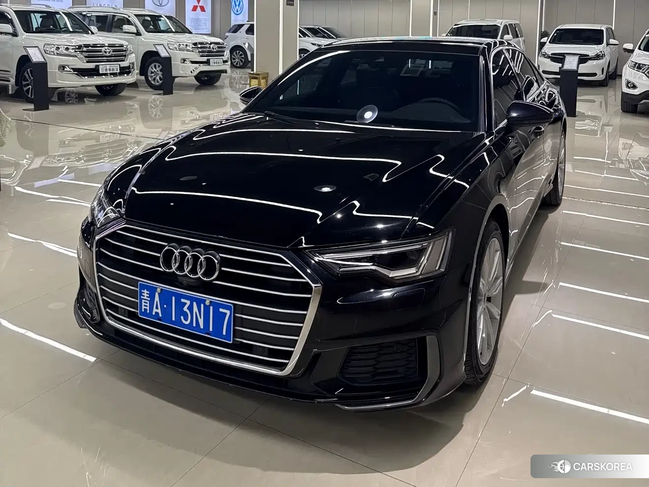 Audi A6L id 4545873 из Китая 29