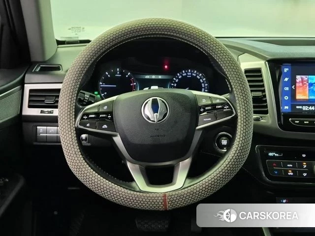 Ssangyong Rexton Sports id 4890409 из Кореи 18
