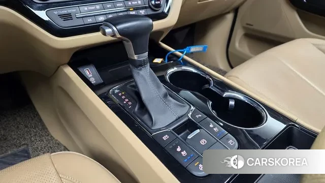 Kia The New Carnival id 3788859 из Кореи 19