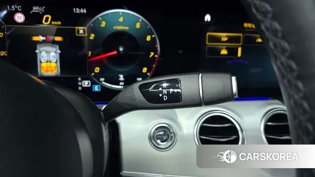 Mercedes-Benz E-Class W213 id 3577895 из Кореи 19