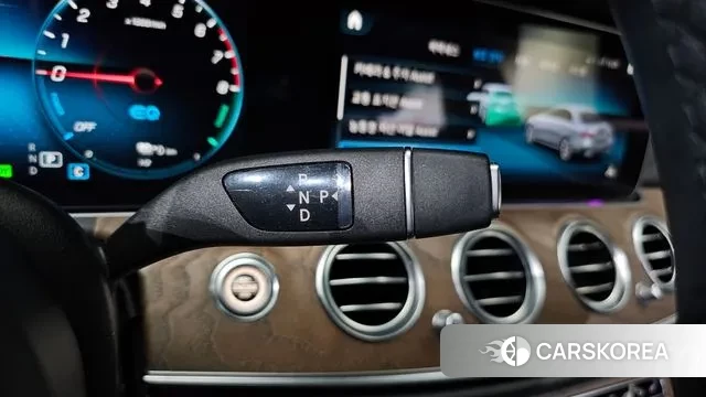 Mercedes-Benz E-Class W213 id 3777341 из Кореи 19