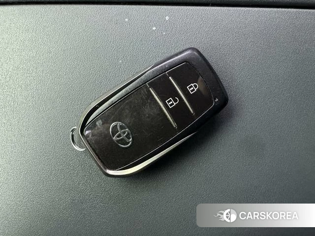 Toyota Crown Lufang id 4257787 из Китая 27