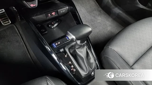 Kia Stonic id 3302731 из Кореи 19