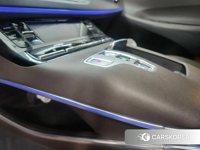 Hyundai The New Grandeur IG Hybrid id 3800942 из Кореи 19