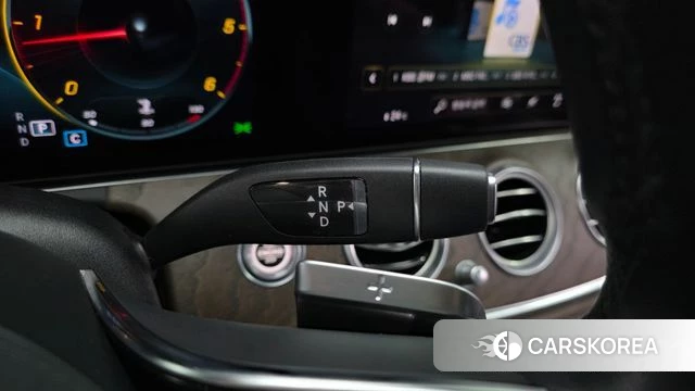 Mercedes-Benz E-Class W213 id 3859840 из Кореи 19