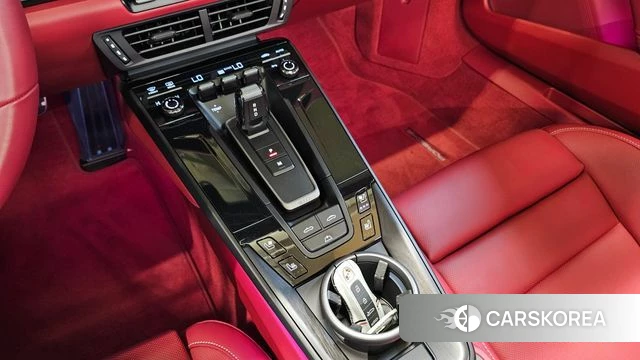 Porsche 911(992) id 4511097 из Кореи 19