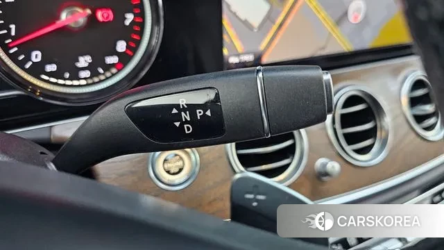 Mercedes-Benz E-Class W213 id 3489990 из Кореи 19