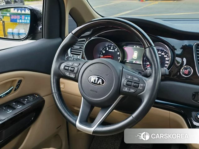 Kia The New Carnival id 4536588 из Кореи 19
