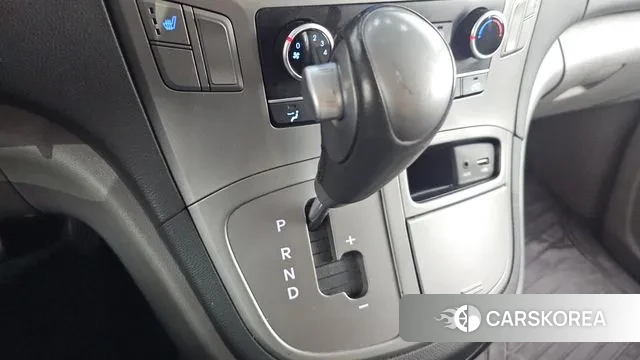 Hyundai The New Grand Starex id 2886154 из Кореи 19