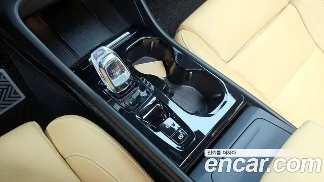 Volvo XC40 id 2912677 из Кореи 19