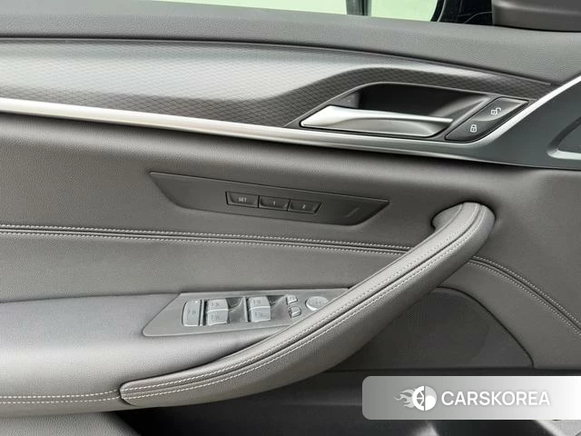 BMW 5 series (imported) id 4341574 из Китая 23