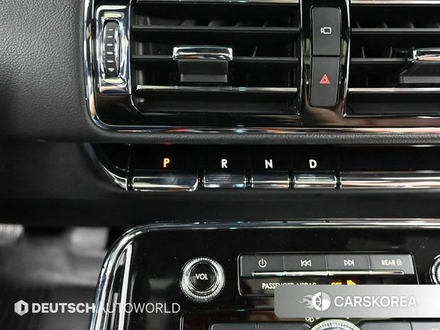 Lincoln Navigator 4th generation id 4293515 из Кореи 19