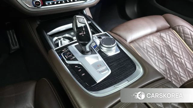 BMW 7 Series (G11) id 4383178 из Кореи 33