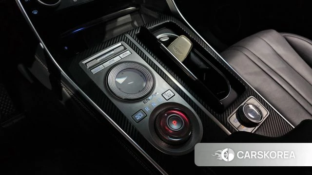 Genesis GV80 id 3942002 из Кореи 19