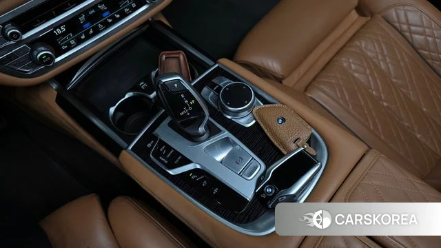 BMW 7 Series (G11) id 4848631 из Кореи 36