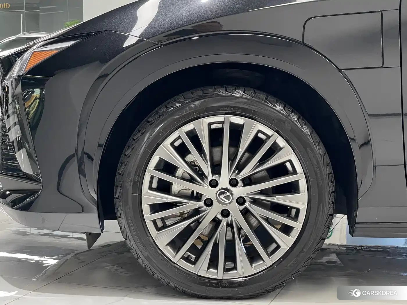 Lexus RZ id 4570384 из Китая 22