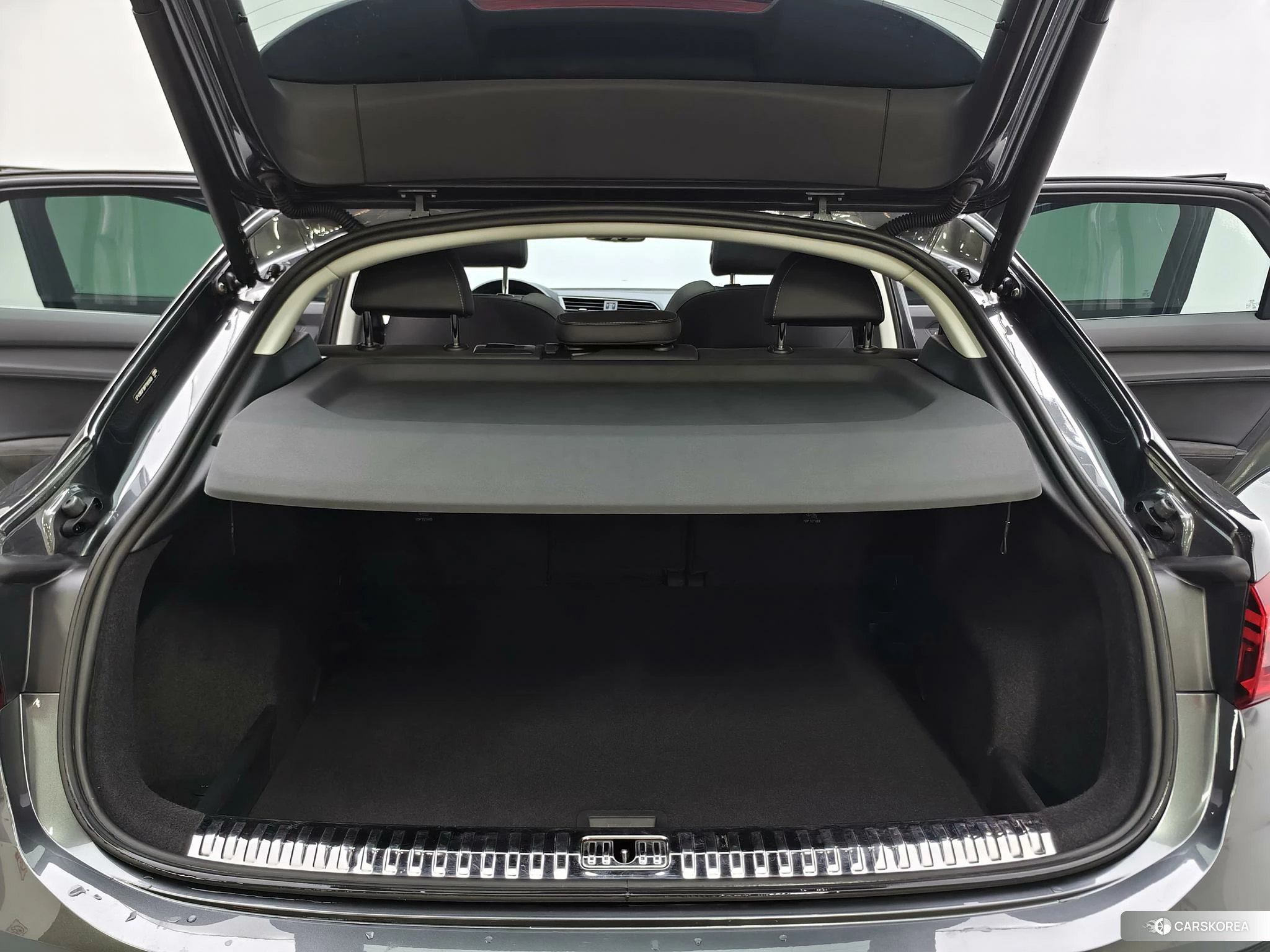 Audi Q3 Sportback id 4452033 из Китая 21