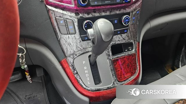 Hyundai The New Grand Starex id 4490991 из Кореи 29
