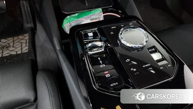 BMW 5 Series (G60) id 3684691 из Кореи 19