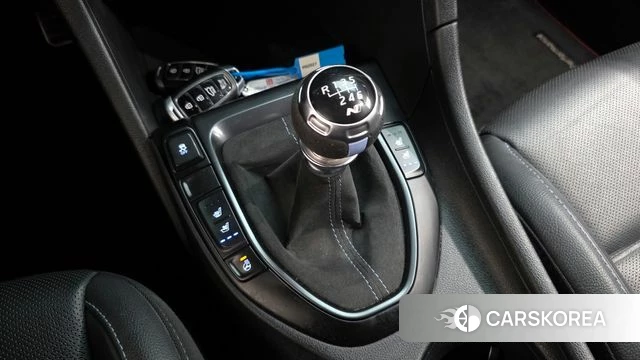 Hyundai Veloster (JS) id 4325054 из Кореи 32