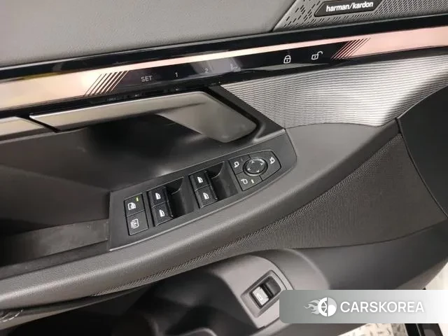 BMW 5 Series (G60) id 3410466 из Кореи 19